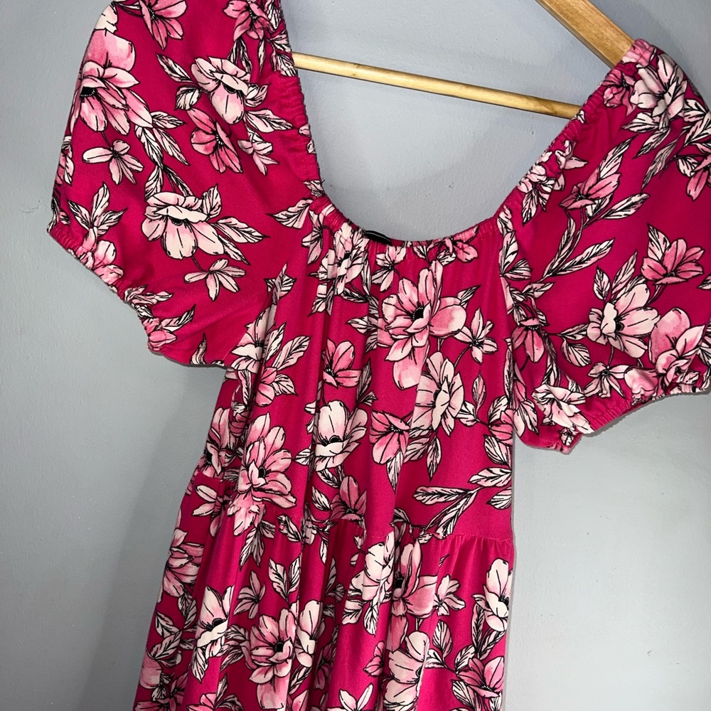 C Wonder by Christian Siriano Floral Tiered Ruffle bottom dress size M EUC - Picture 3 of 7